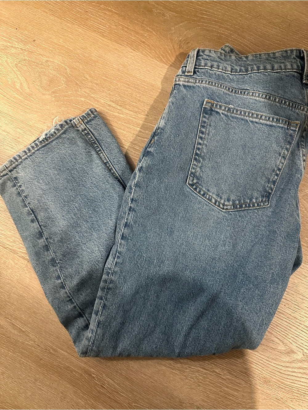 H&M Mom Jean